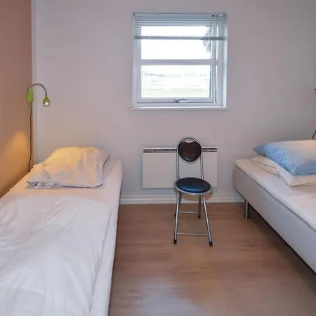 Three-bedroom Holiday In